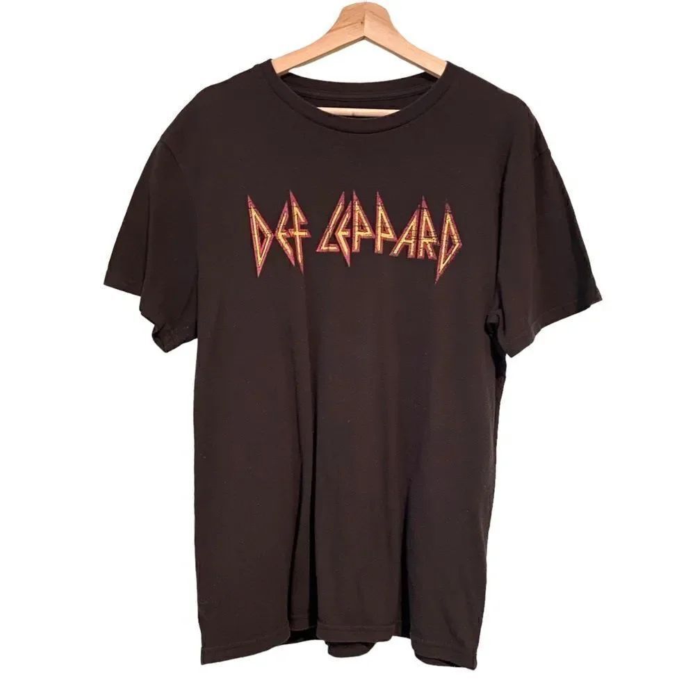 Def Leppard T-shirt in Size XL